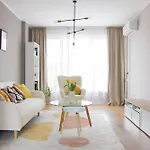 Vibes Apartment Warna